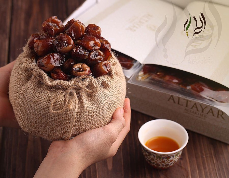 تمور شيشي فاخر مضغوط